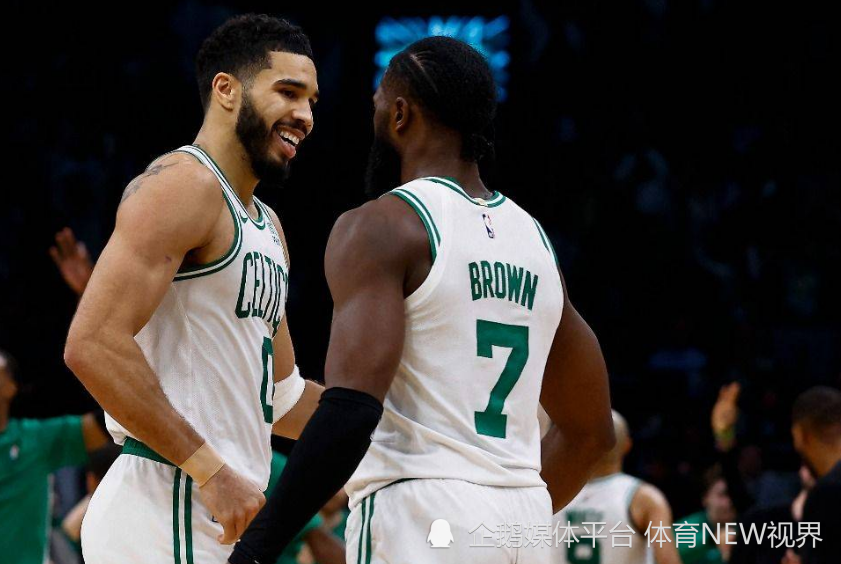 雷速-TES教练压力巨大！，塔图姆遭遇二十持续失利赢得满堂喝彩(塔图姆技术特点虎扑)