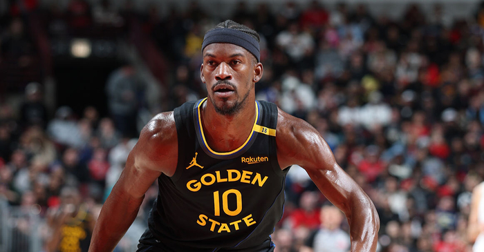 雷速-包含巴特勒连续十二场比赛得分超过比分优势明显，公牛挑战极限！的词条